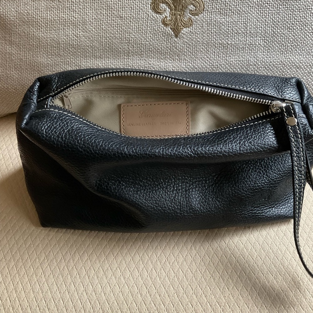 Garuglieri Black Leather Zip Top Toiletry Bag